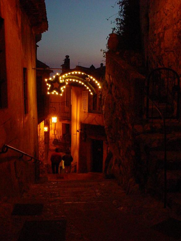 EzeVillageStarStreet