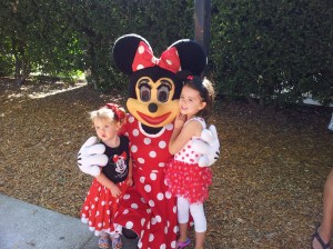 Aveline Estelle & Minnie