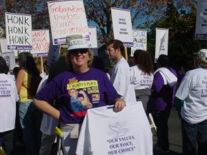 260180_10100642657925180_3723093_n