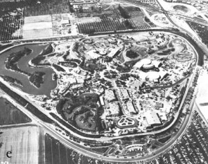 disneyland_1955_420