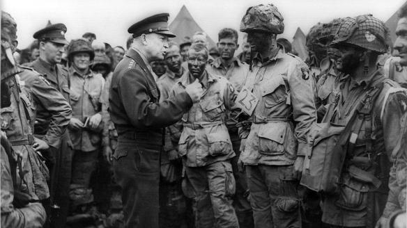 pic34_eisenhower_dday